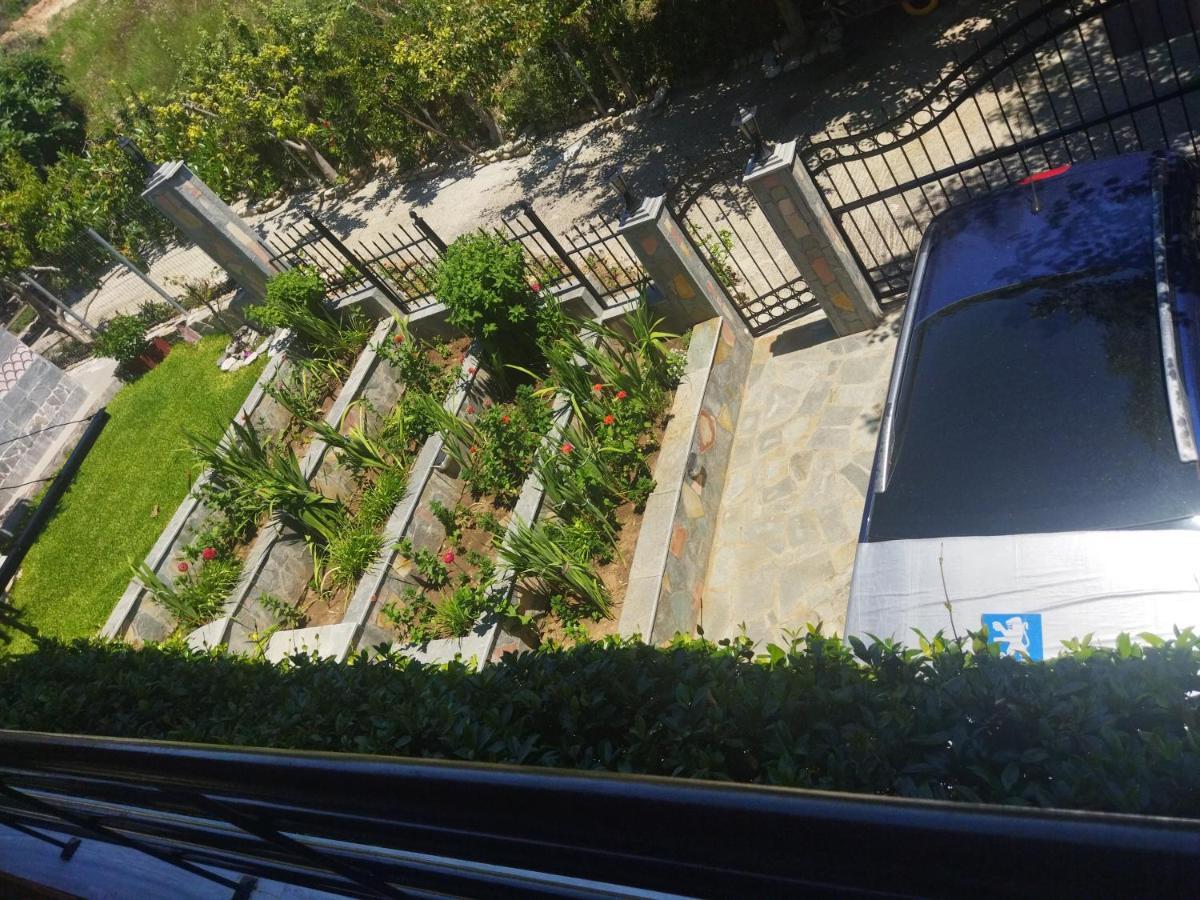 Adam'S Holiday House 2019 Kariani Exterior photo